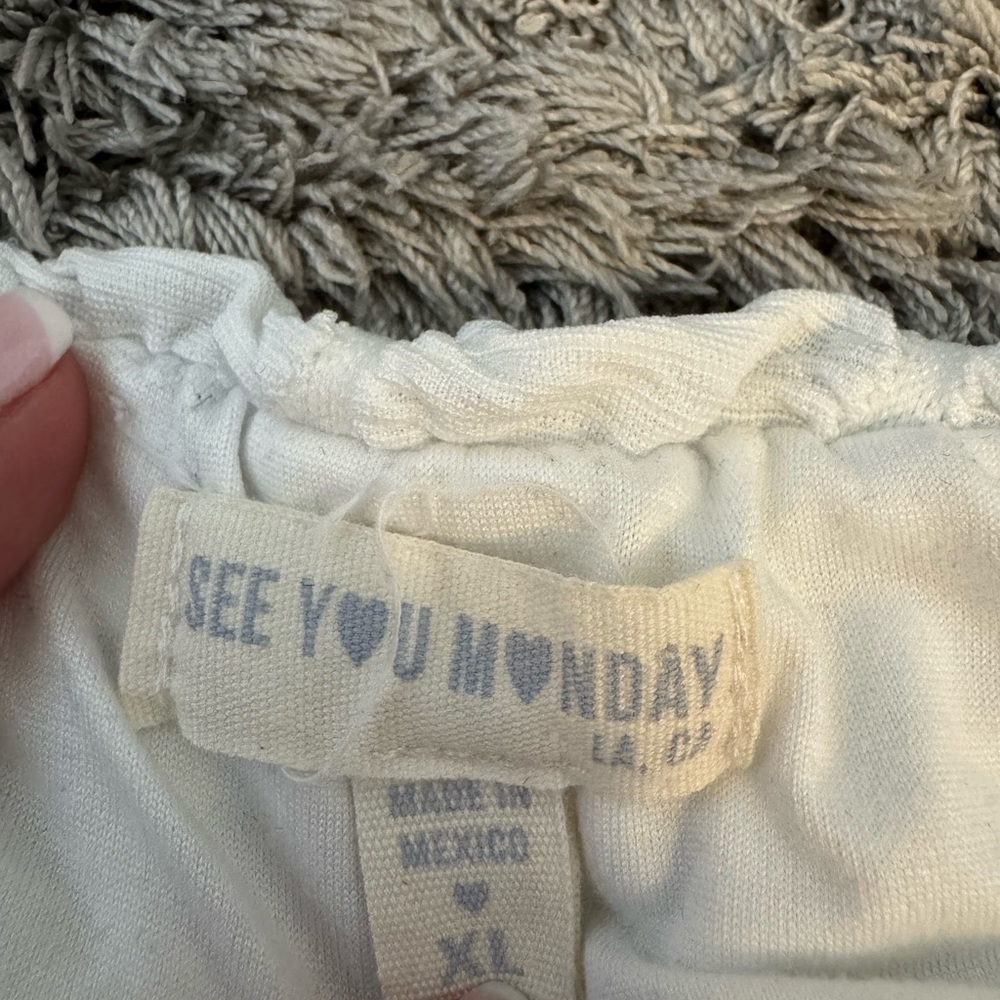 White Textured Drawstring Top - Picture 2 of 2